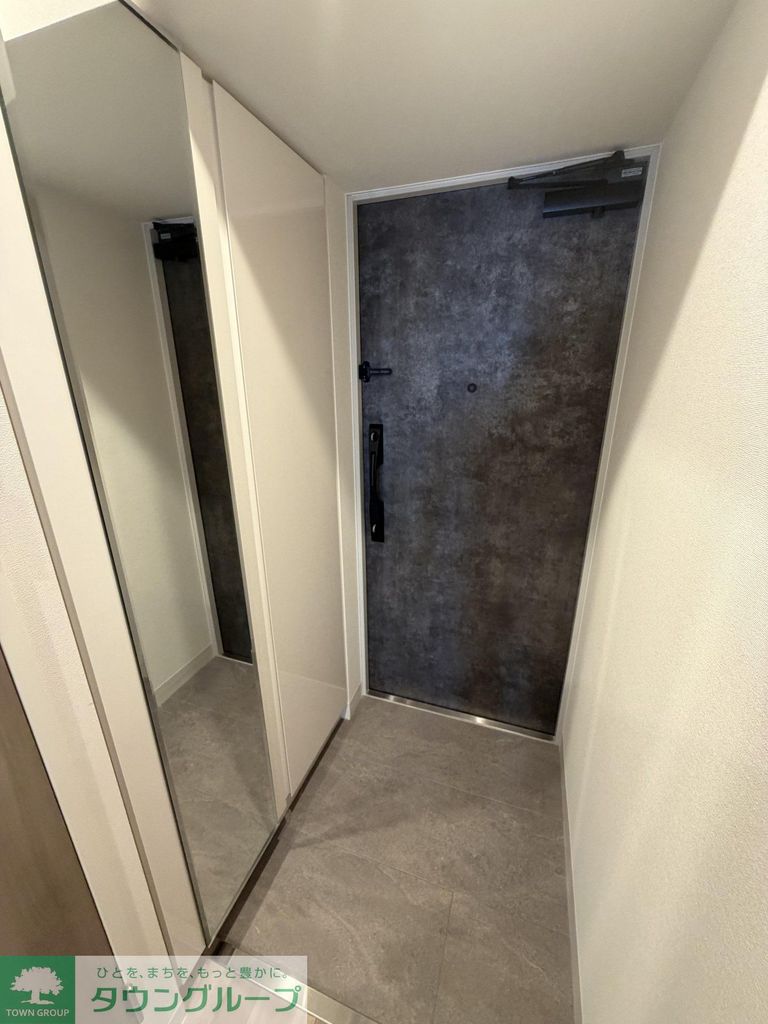 玄関　バルコニー