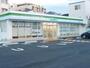 コンビニ　ファミリーマート　豊中岡町北店（コンビニ）まで570m