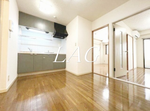 居室・リビング　洋室のお部屋です。