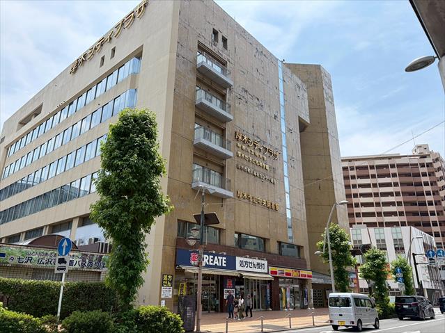 その他　厚木市立中央図書館（その他）まで1988m