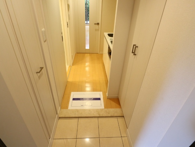 玄関　別部屋参考写真
