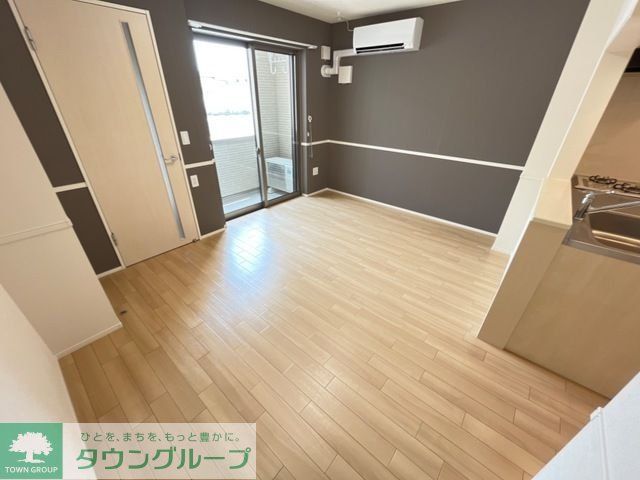 居室・リビング　お問合せはタウンハウジングまで！※現地待合わせ相談可能