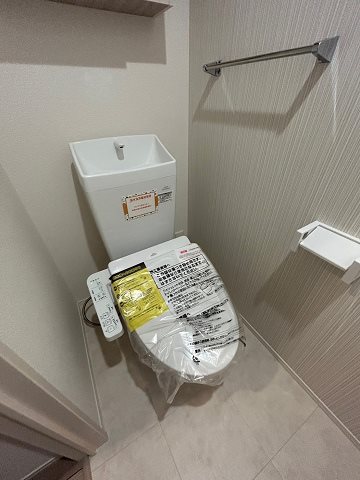トイレ　清潔感のあるトイレです