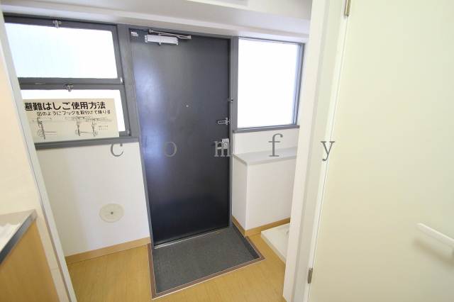 玄関　玄関