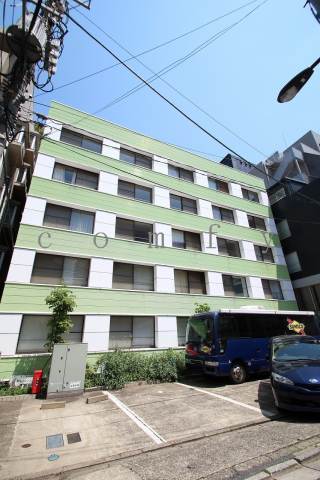 建物外観　２００４年９月内外装リフォーム