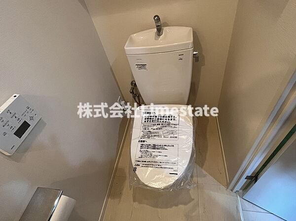 トイレ　別部屋参考写真