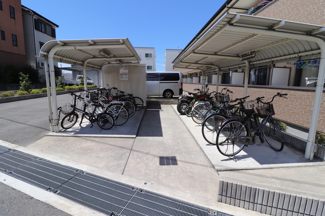 その他共有部分　屋根付駐輪場