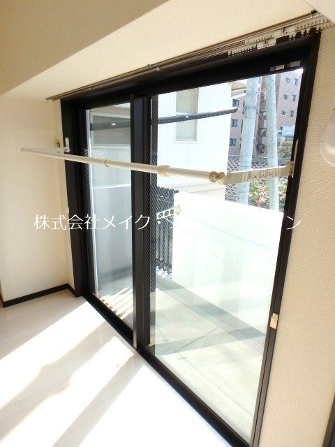 バルコニー　※同建物内別部屋参考写真