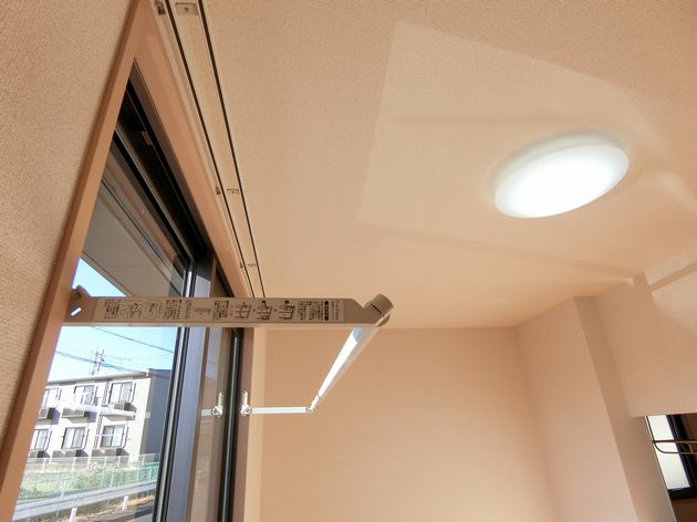 その他設備　便利な室内物干し☆