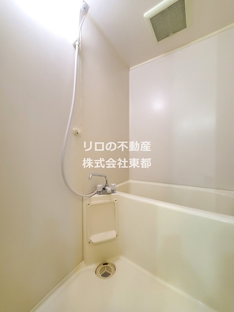 バス・シャワールーム　追い焚き機能付きバスルーム♪