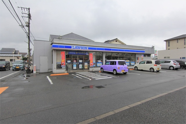 コンビニ　ローソン松山古川北二丁目店（コンビニ）まで212m