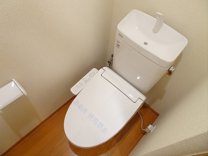 トイレ　清潔感のあるトイレです