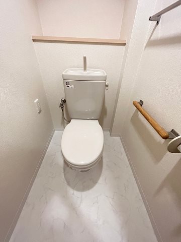 トイレ　ゆったりとした空間のトイレです