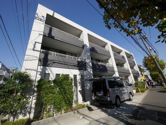 建物外観　★防音性の高いマンションです★