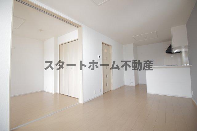 居室・リビング　ゆったり過ごせる居間です