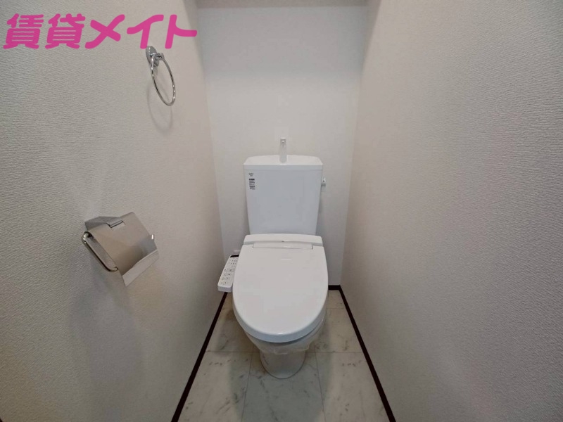 トイレ　※同タイプ別部屋写真です