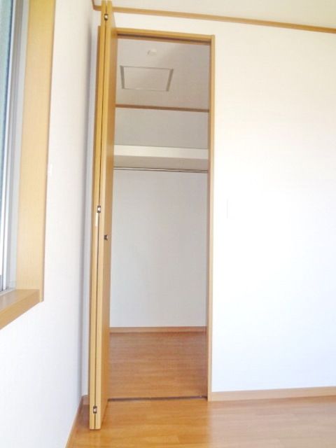収納　♪たっぷり入る大きなウォークインクローゼット付き♪