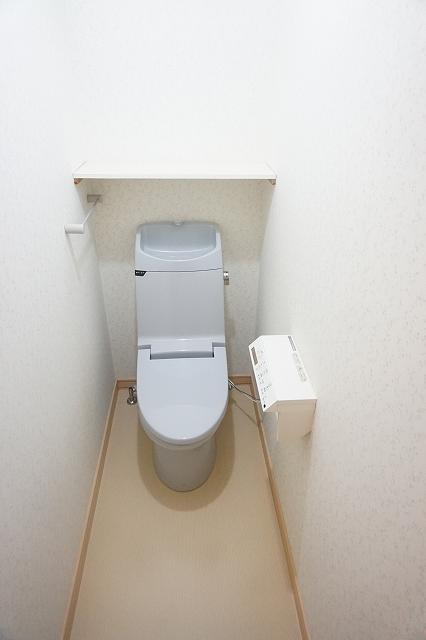 トイレ　トイレ