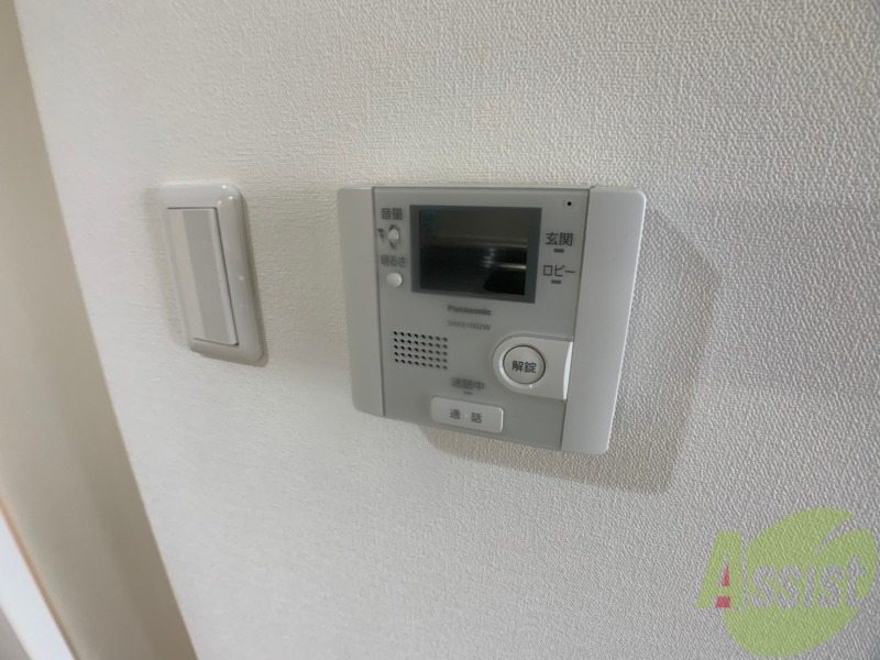 セキュリティ　ＴＶモニター付インターホンです。来客者の顔が見えるので安心！