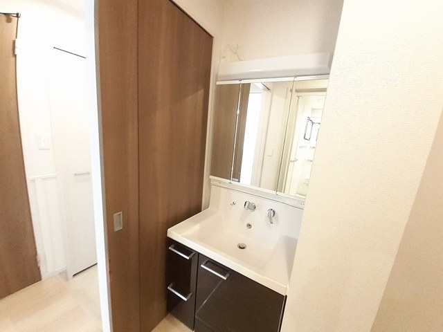 洗面設備　同仕様写真