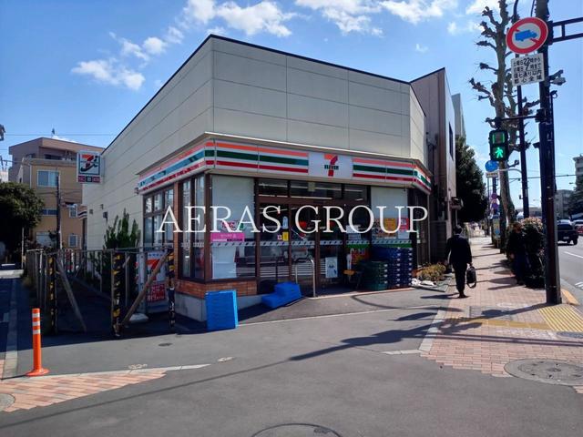 コンビニ　セブン-イレブン 世田谷代田店（コンビニ）まで348m