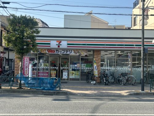 コンビニ　セブンイレブン 堀切菖蒲園駅前店（コンビニ）まで329m