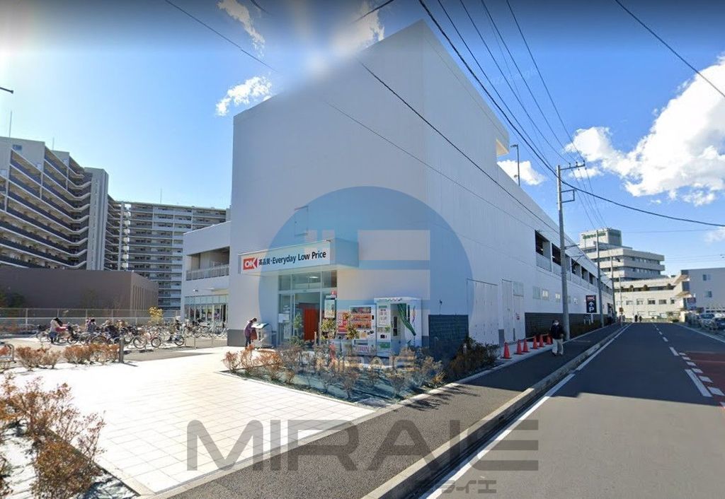 スーパー　オーケー辻堂羽鳥店（スーパー）まで370m