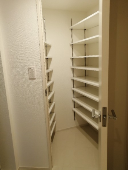 収納　別部屋参考写真