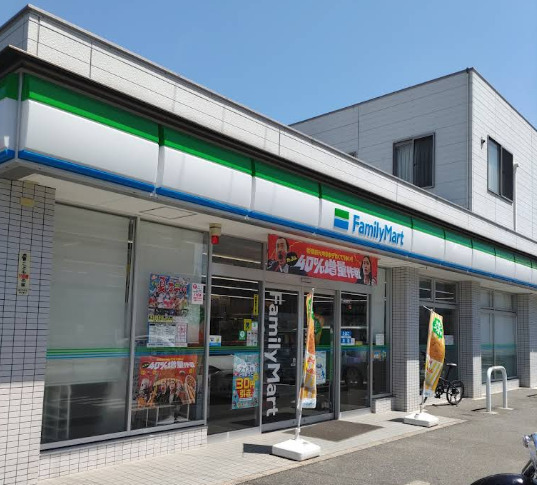 コンビニ　ファミリーマート 名南白水店（コンビニ）まで399m