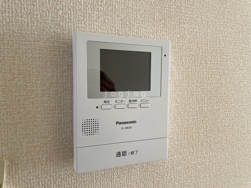 セキュリティ　モニター付きインターホンで来客確認も安心です！