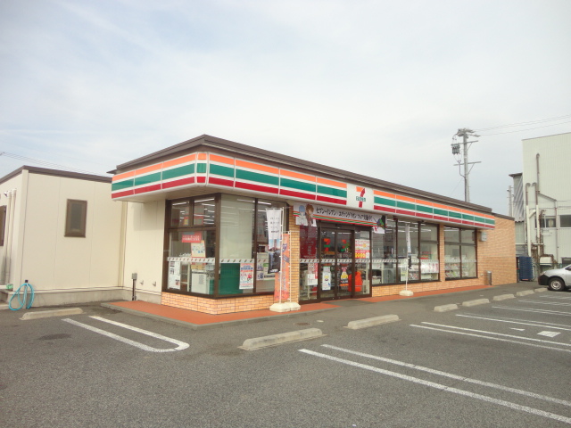 コンビニ　セブンイレブン 篠の井バイパス店（コンビニ）まで400m