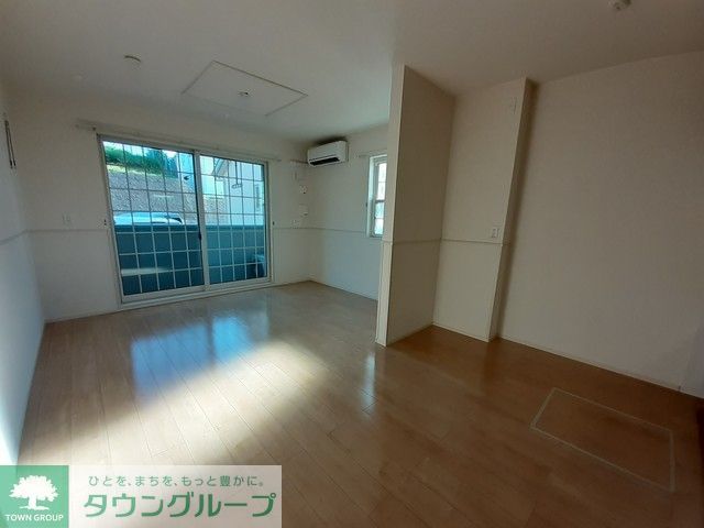 居室・リビング　※別部屋参考写真現状優先