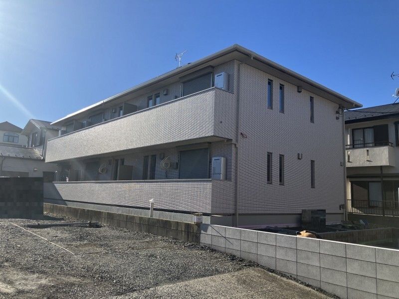 建物外観　【人気のキッチンカウンタータイプ♪】おすすめ物件！