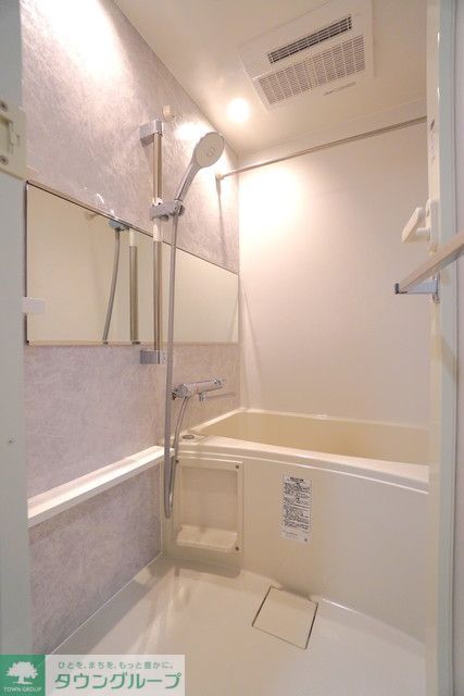 バス・シャワールーム　※写真は同タイプ住戸です。