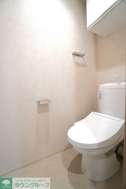 トイレ　※写真は同タイプ住戸です。