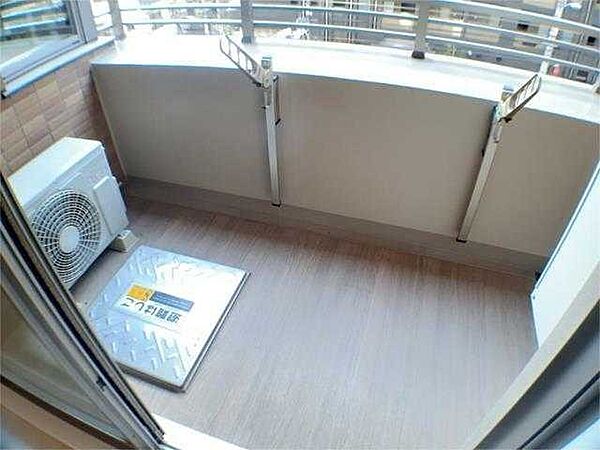 バルコニー　写真は同タイプ住居です。