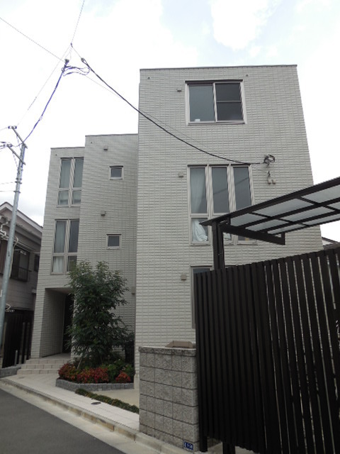 建物外観　耐震・耐火に優れた旭化成ヘーベルメゾン