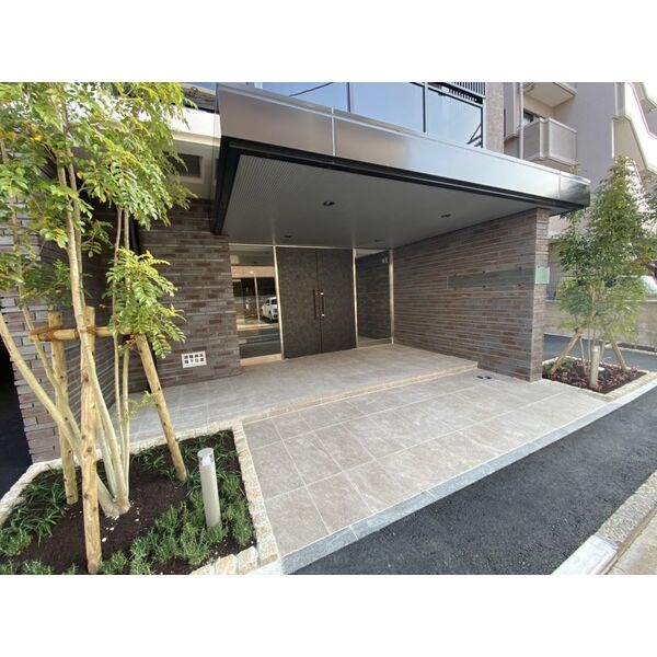 エントランス　※別部屋写真　現況優先