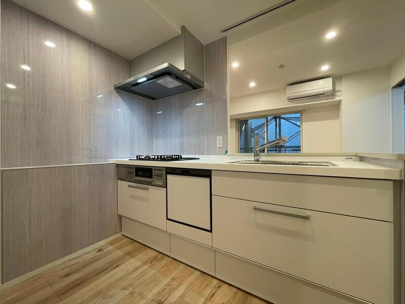 キッチン　【ルミークアン本郷】