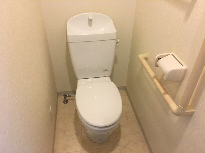 トイレ　参考写真