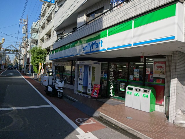 コンビニ　ファミリーマート 品川中延六丁目店（コンビニ）まで249m