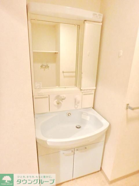 洗面設備　別のお部屋の参考写真になります
