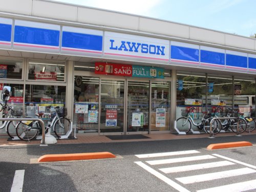 コンビニ　ローソン 川口青木五丁目店（コンビニ）まで946m