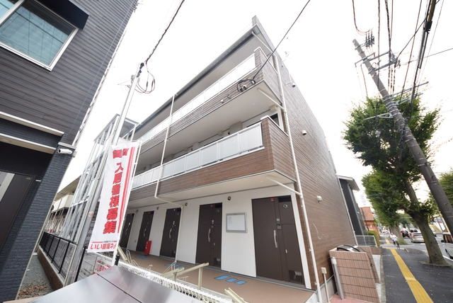 建物外観　★デザインもおしゃれな外観です★