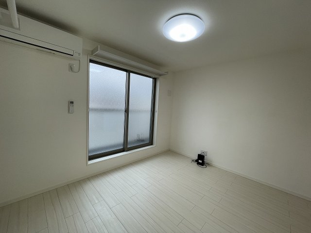Glanz氷川町の居間写真