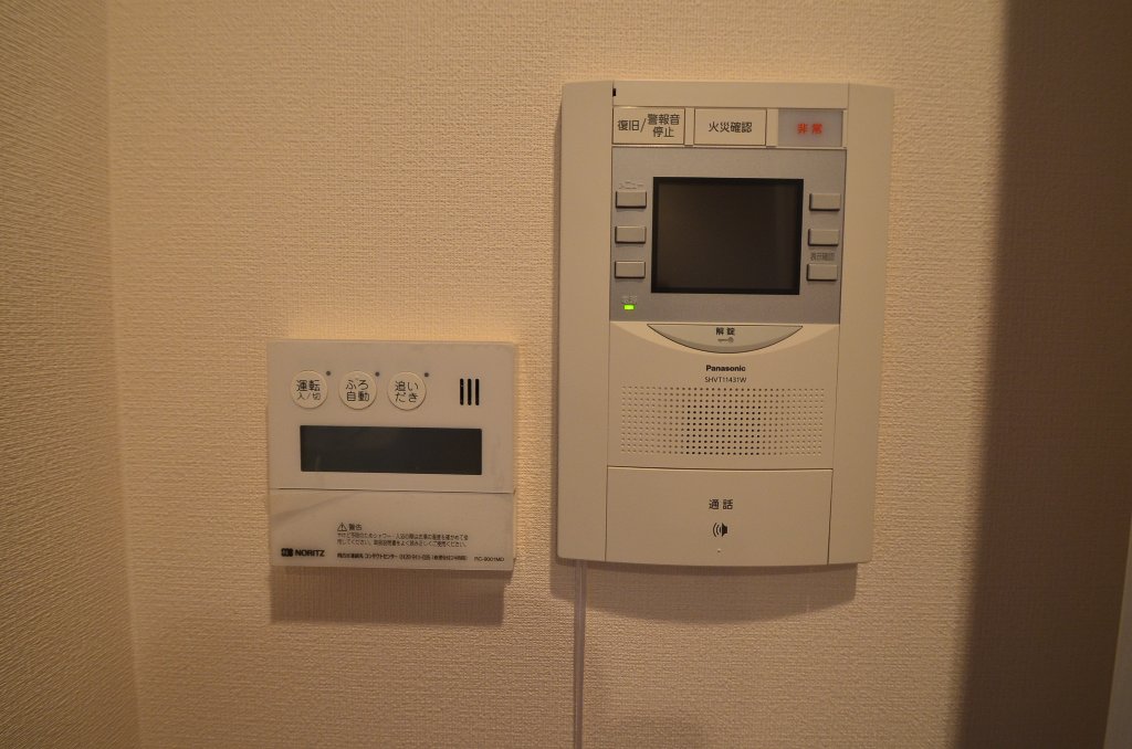 セキュリティ　カメラ付インターホン