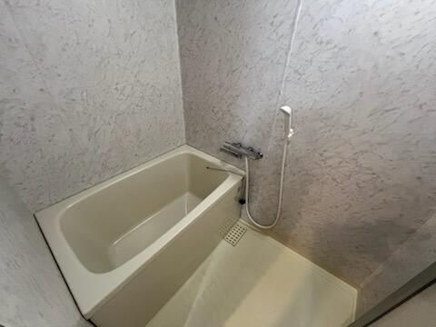 バス・シャワールーム　お風呂です
