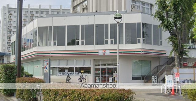 コンビニ　セブンイレブン（コンビニ）まで1125m