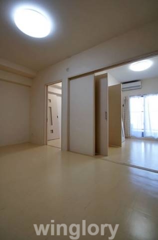 No.88 MARINA GATE SUN’Sの居間写真