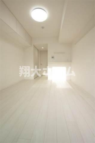 フュージョナル北赤羽の居間写真